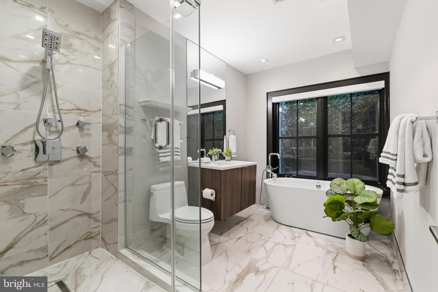 1429 W Street NW #1 photo 16
