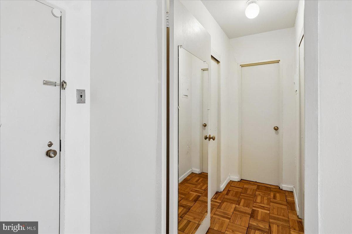 2475 Virginia NW #220 photo 13
