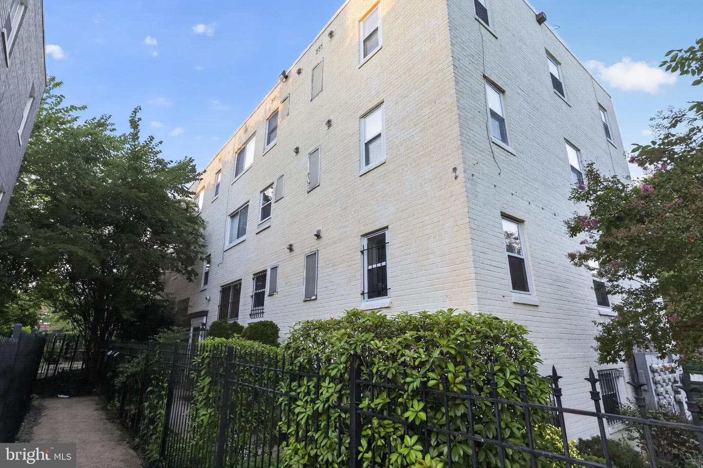 1310 Congress Street SE #302 photo 15