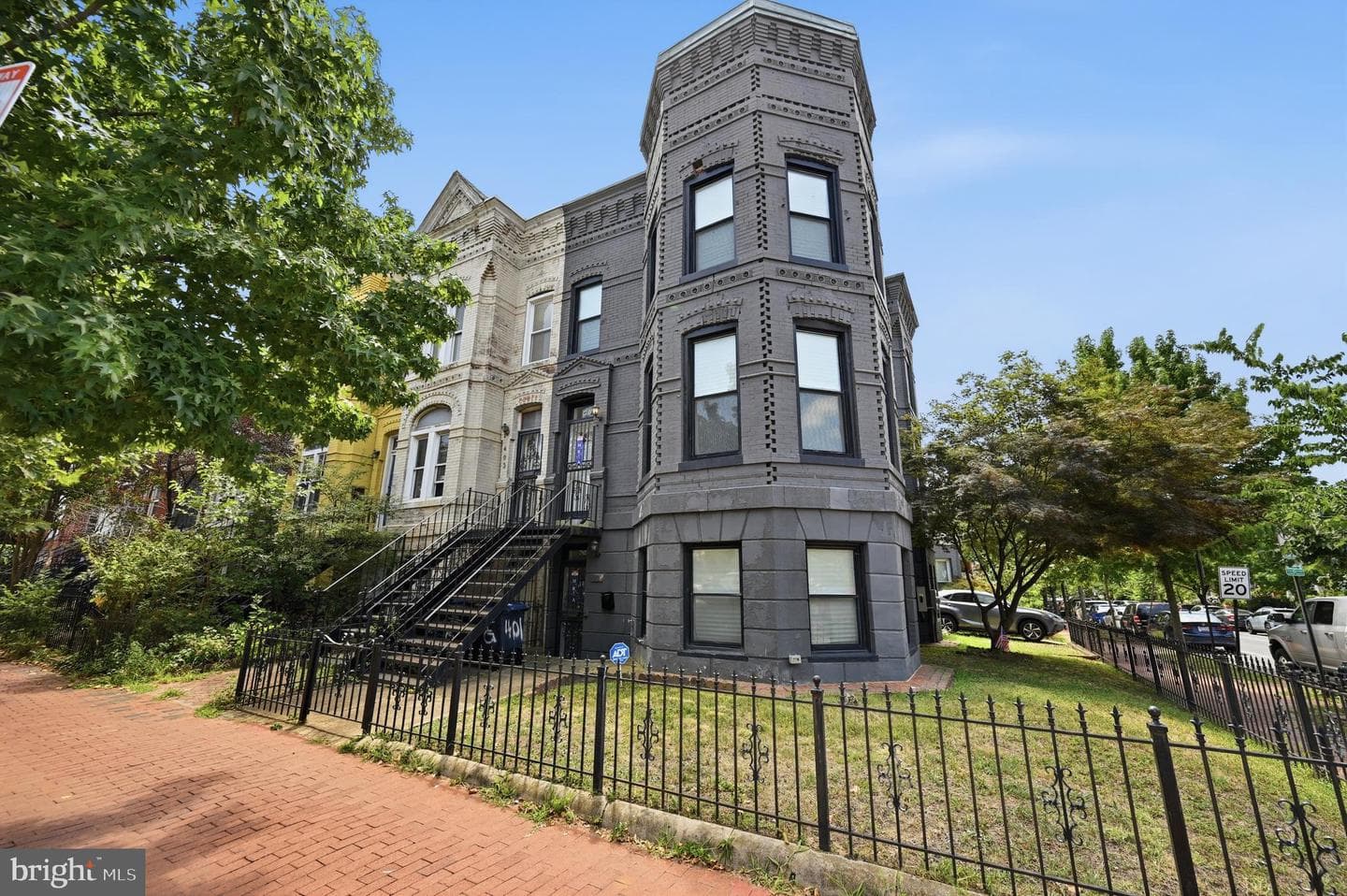 401 M Street NE