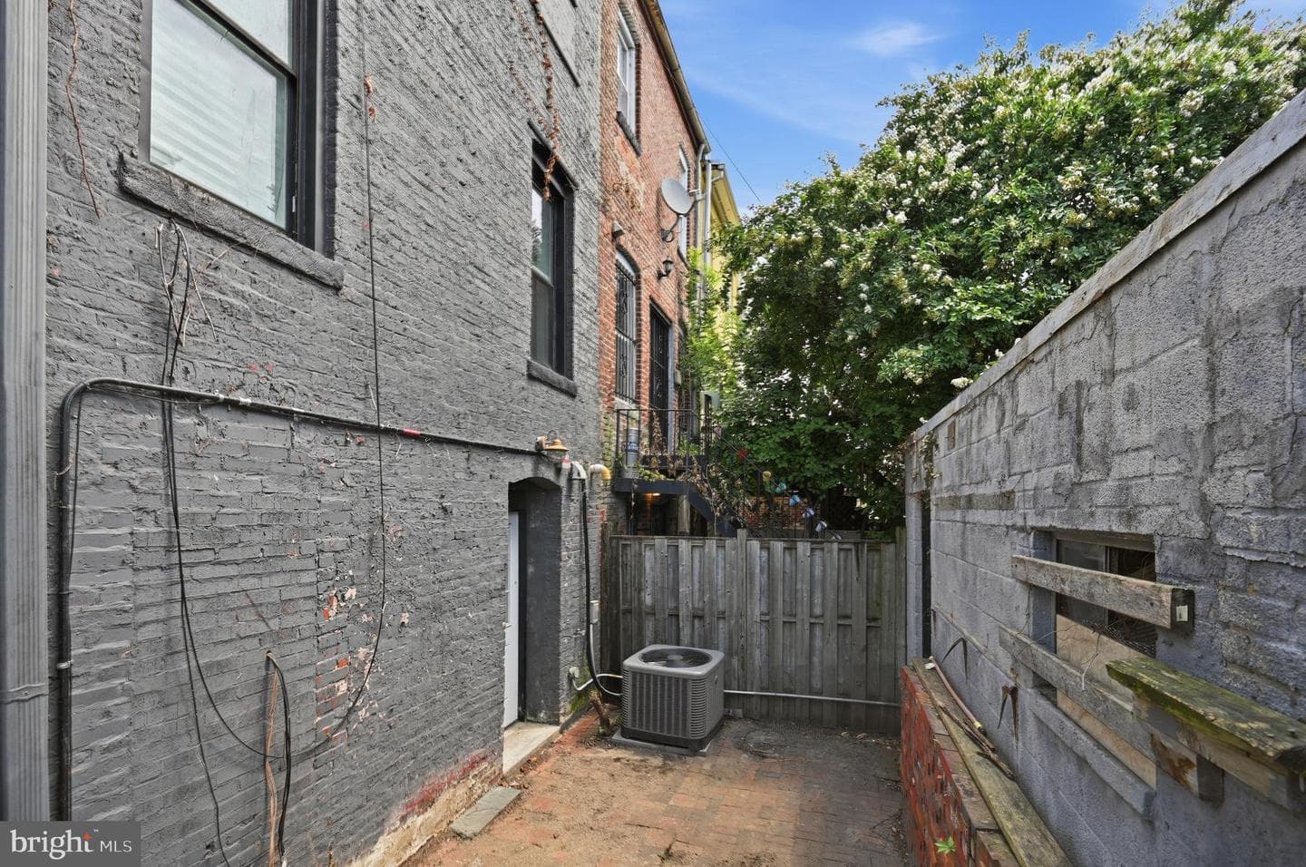 401 M Street NE photo 4