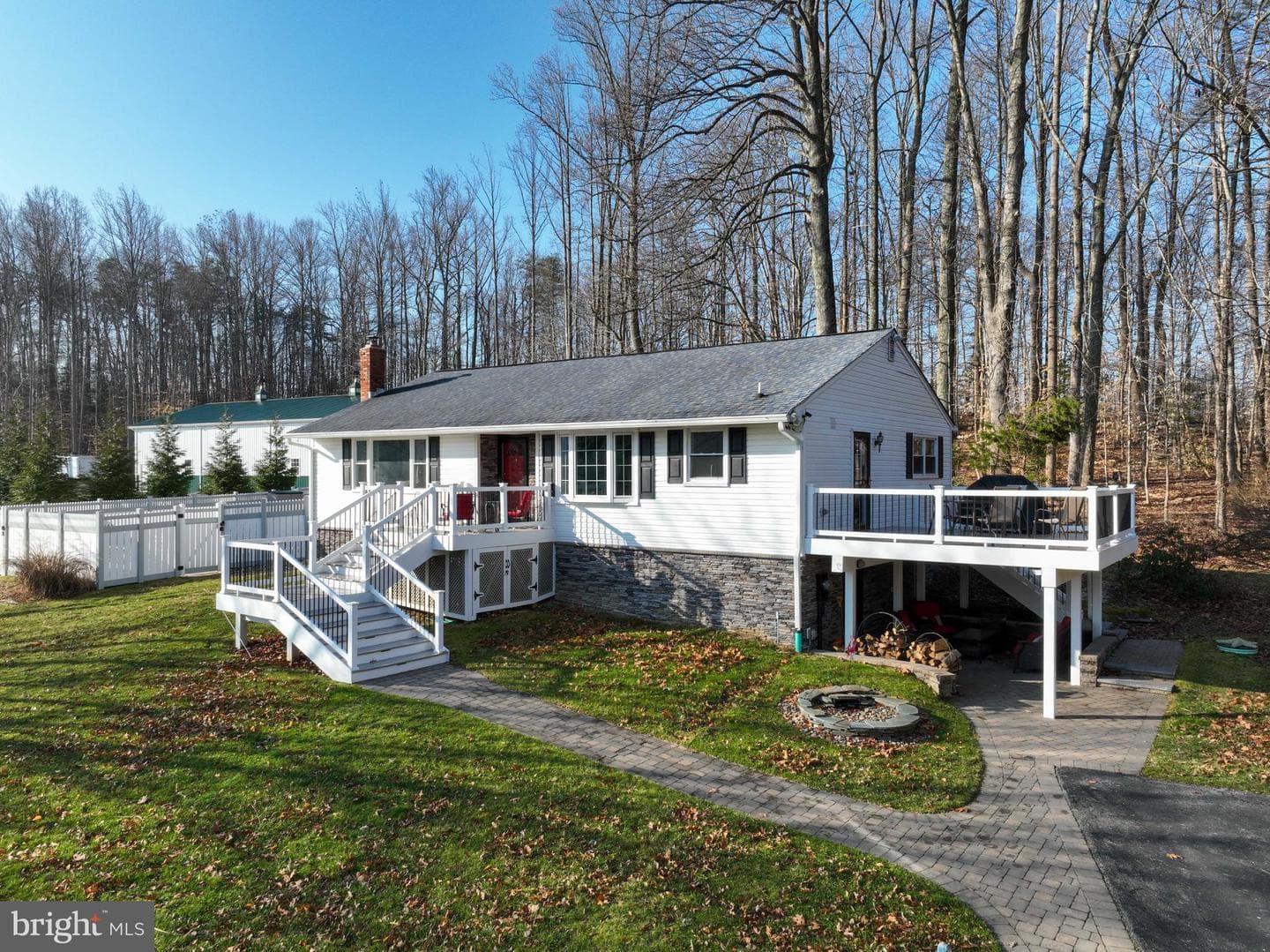 3160 Beards Point Road photo 14