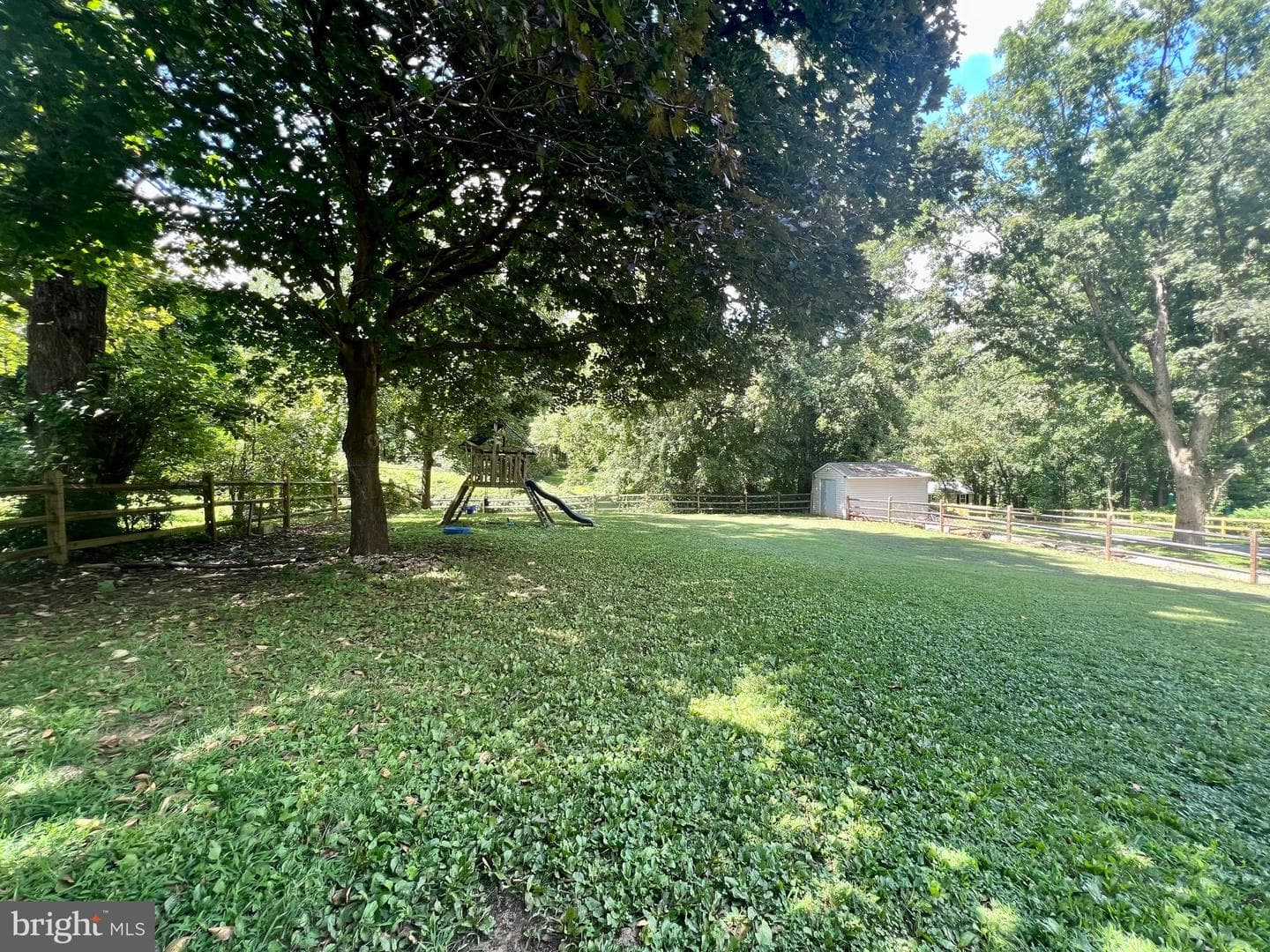 788 Paul Birch Drive photo 11
