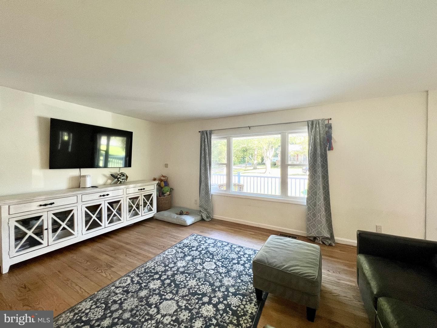 788 Paul Birch Drive photo 22