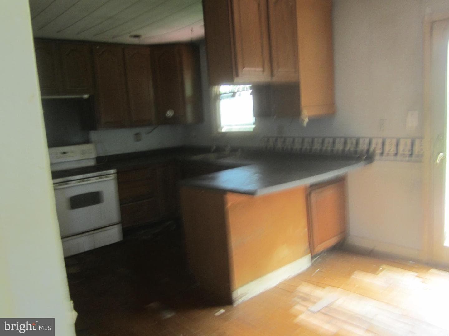 807 Cedar Avenue photo 7