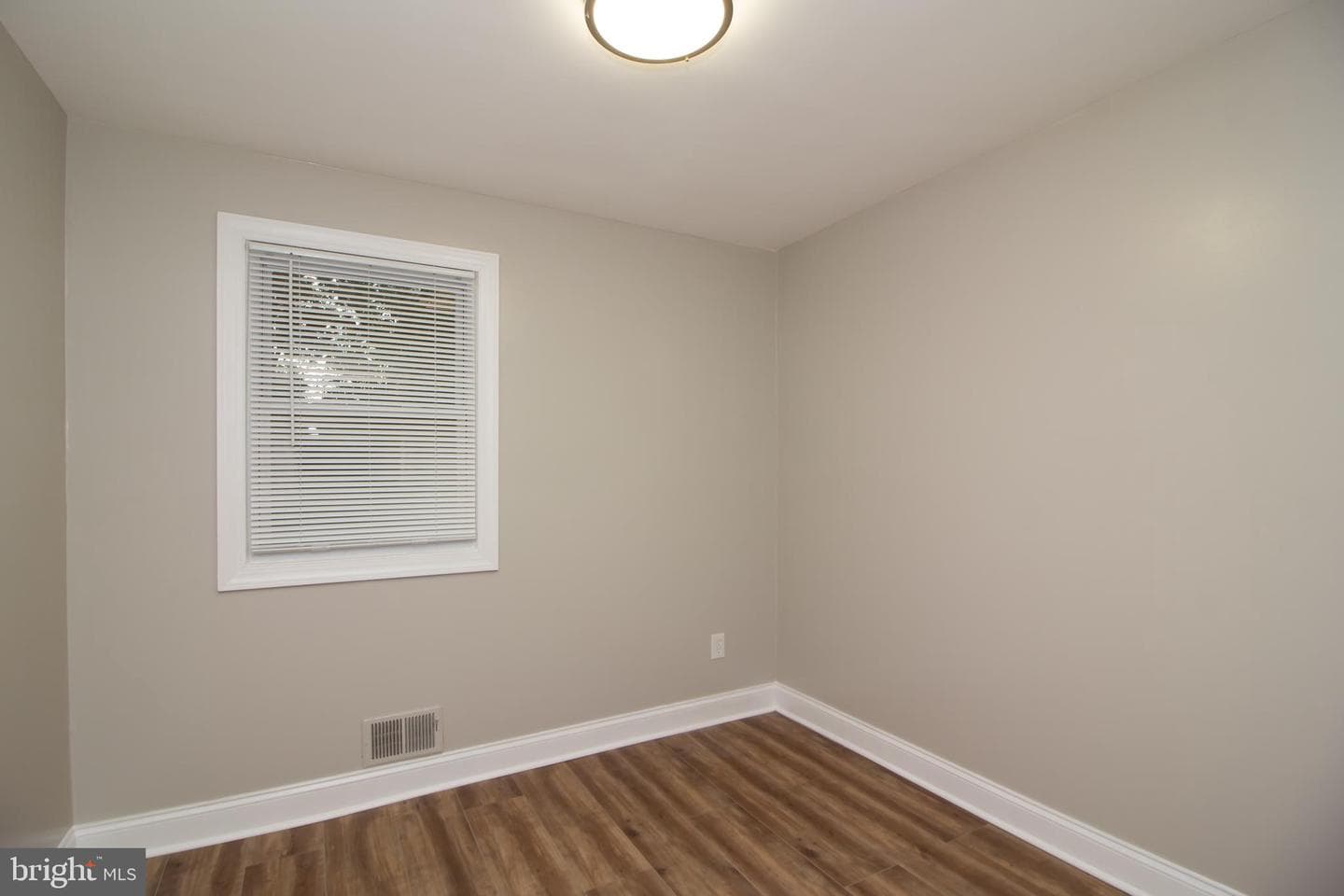 245 Highlander Drive photo 37