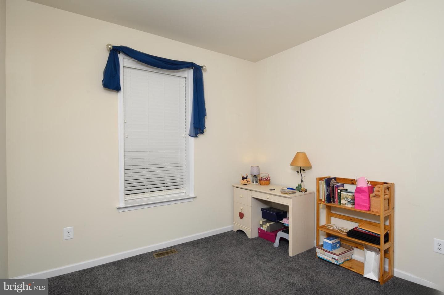 223 Gunther Place photo 26