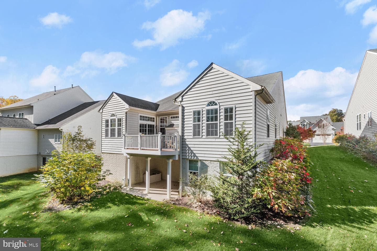 319 Grindstone Drive photo 4