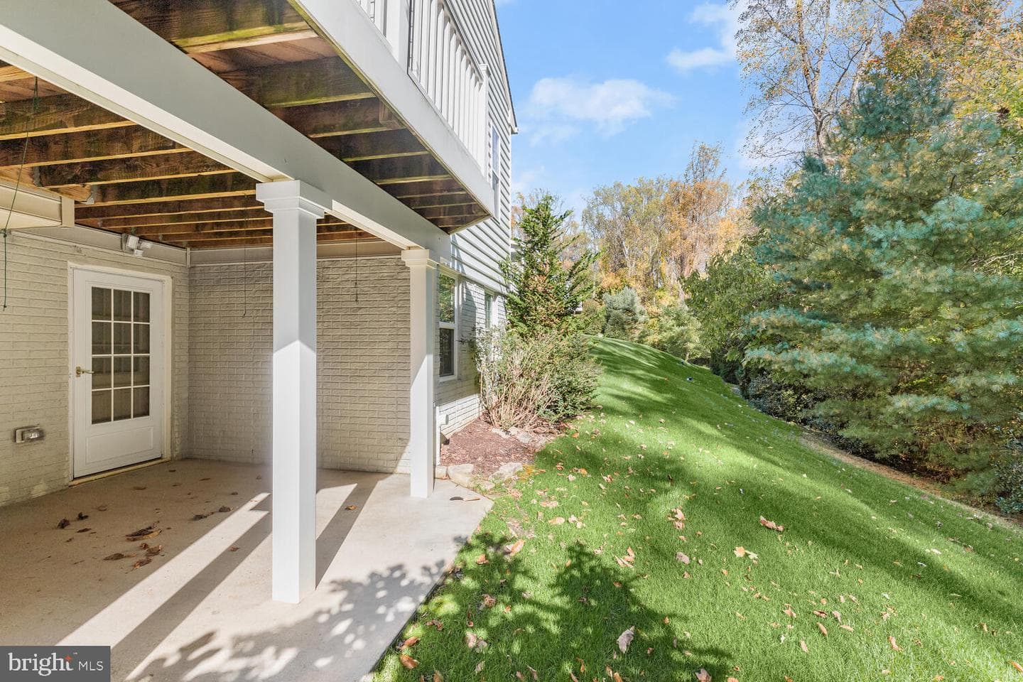 319 Grindstone Drive photo 5