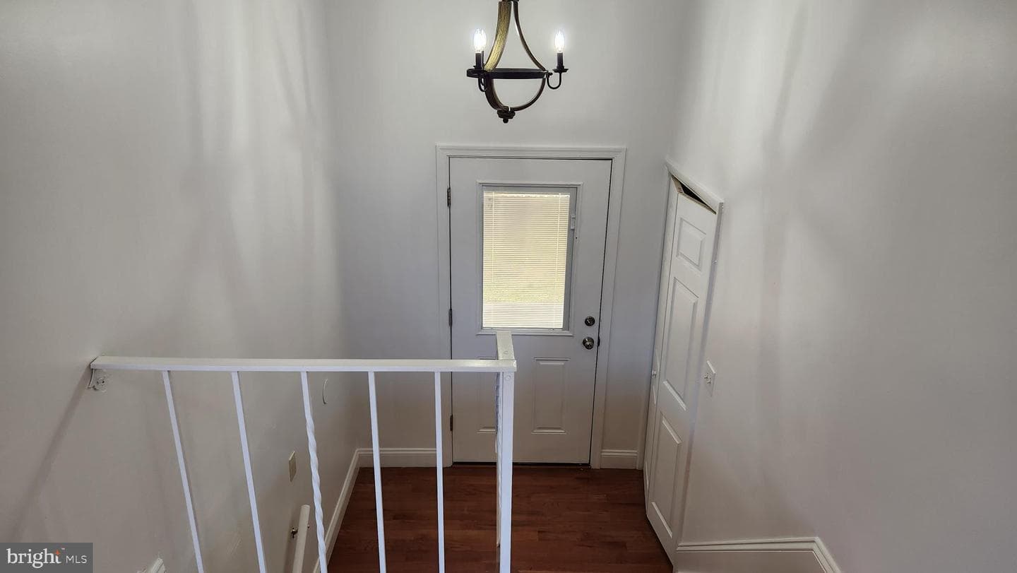 8255 Brandon Drive photo 20
