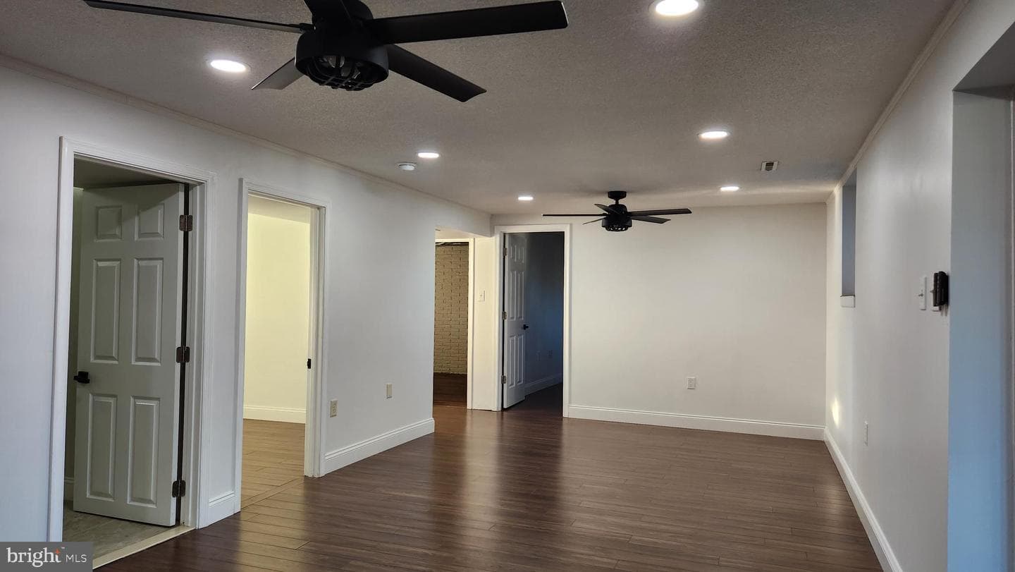 8255 Brandon Drive photo 29