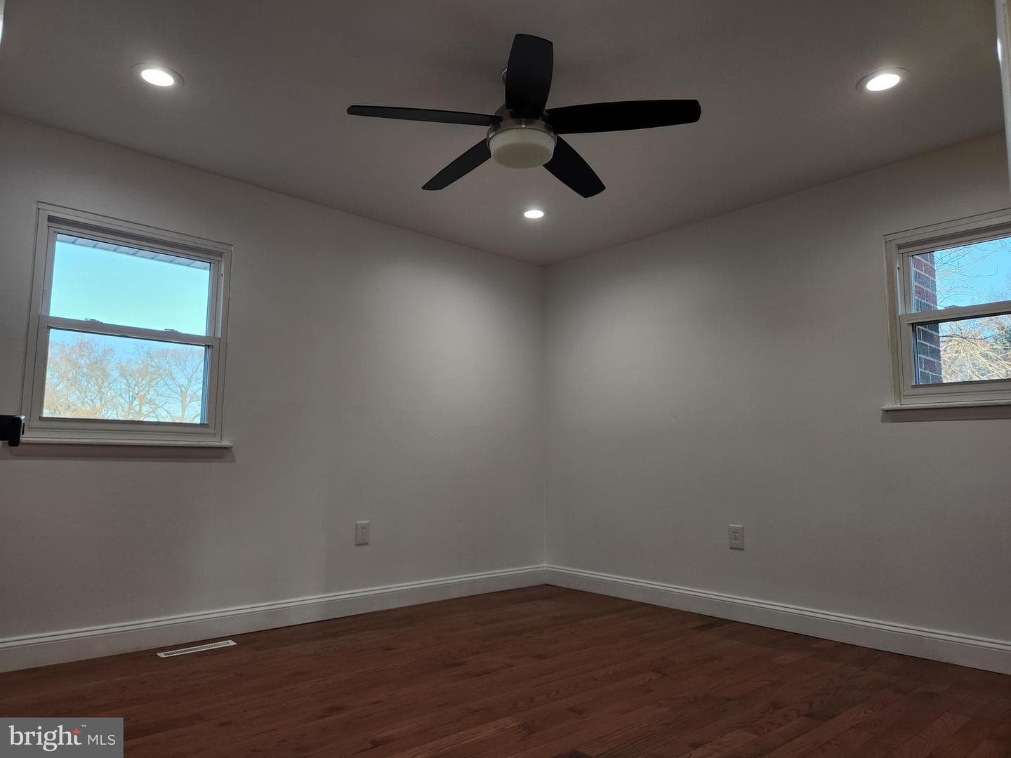8255 Brandon Drive photo 7