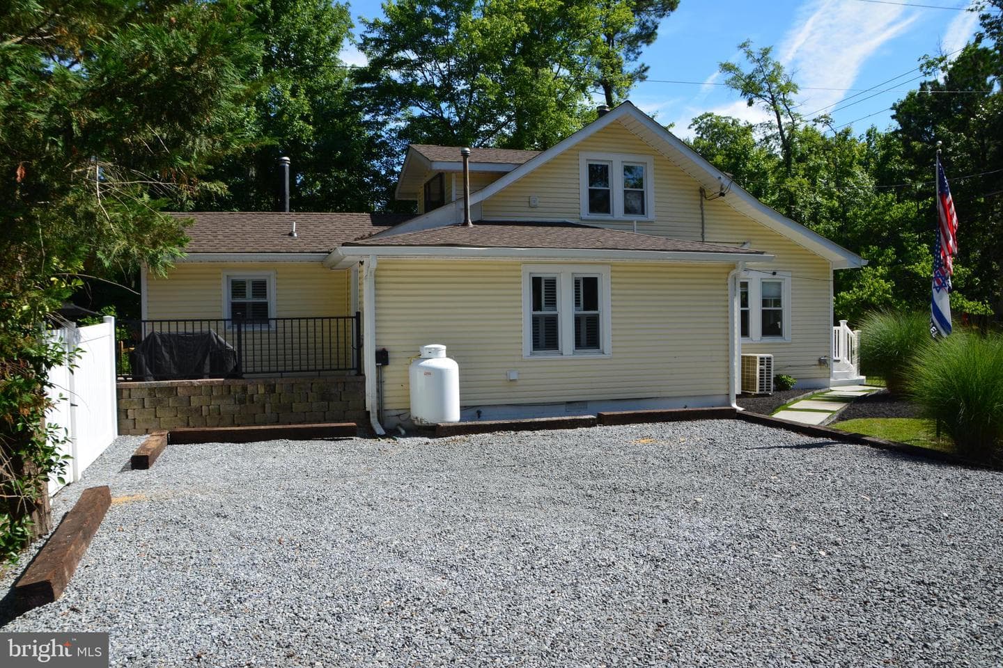 840 Walnut Avenue photo 26