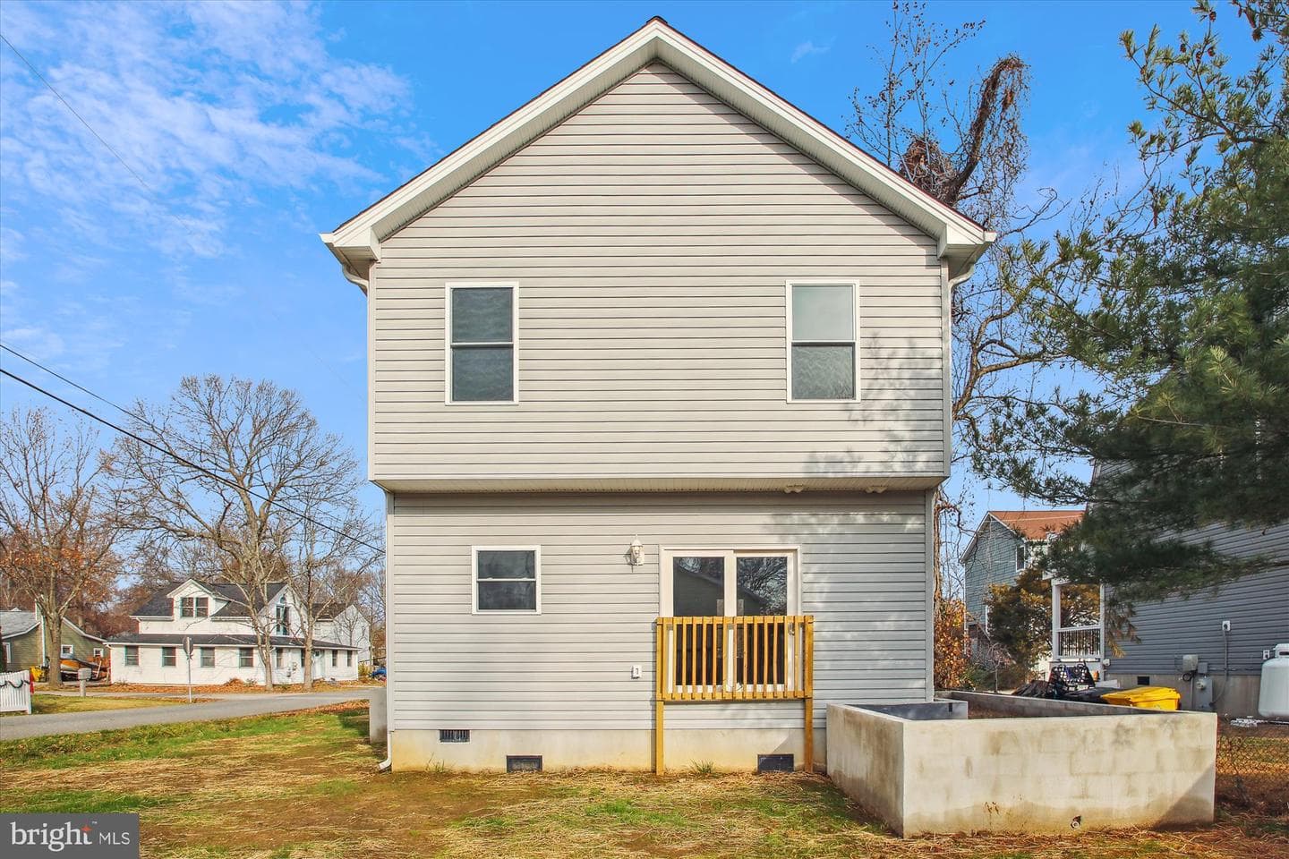 1225 Spruce Avenue photo 19