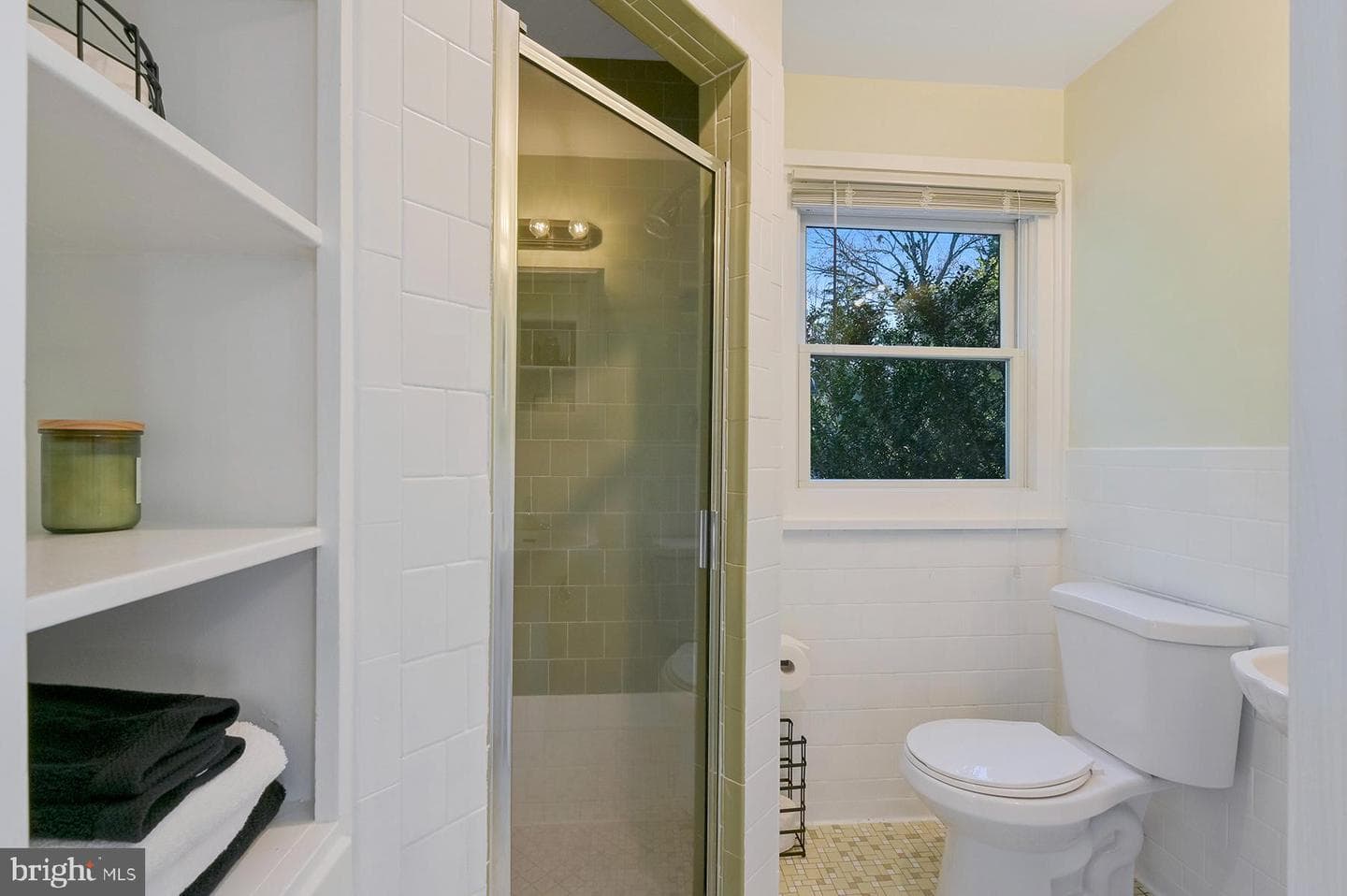 345 Dewey Drive photo 35