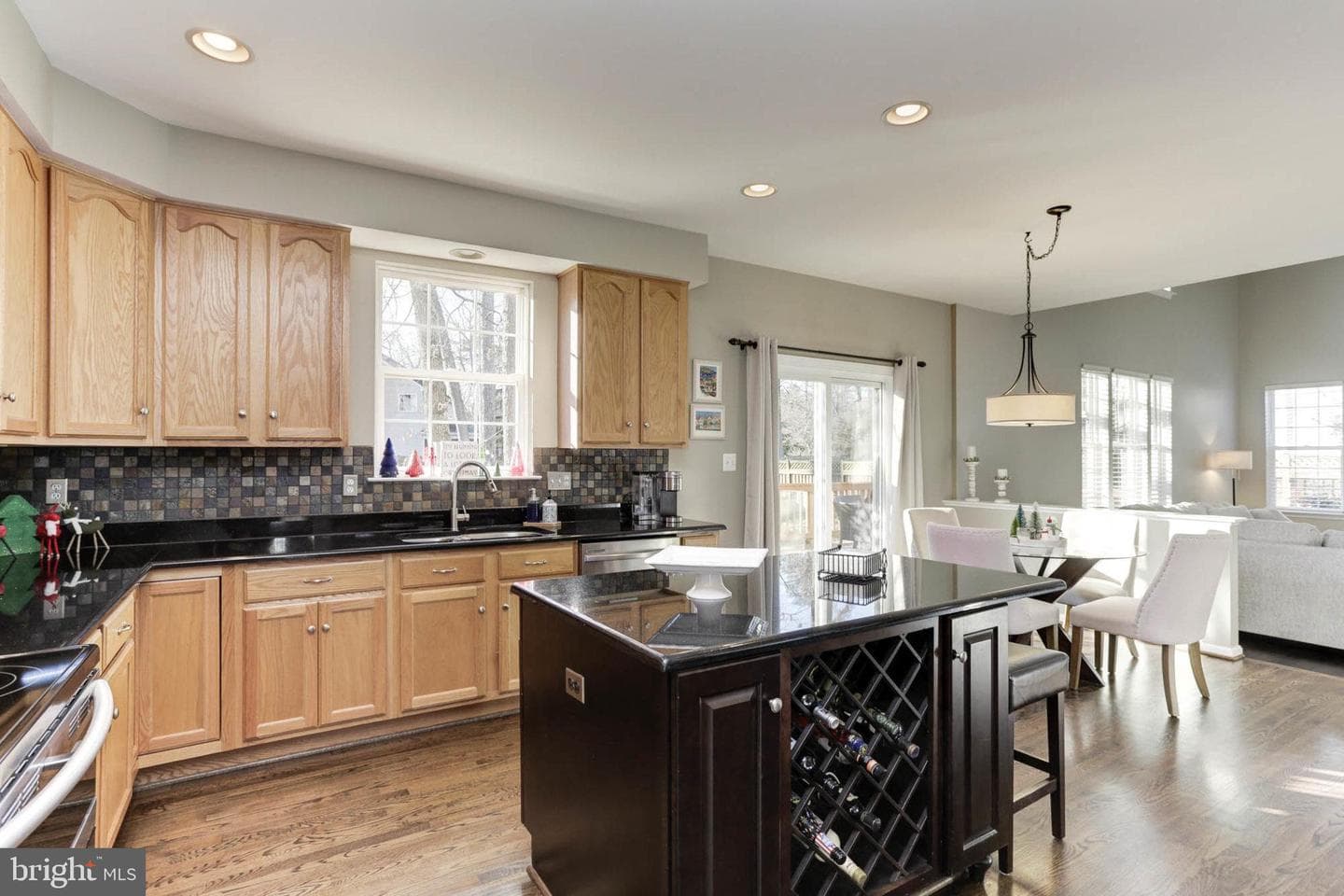 8108 Fanfair Lane photo 17