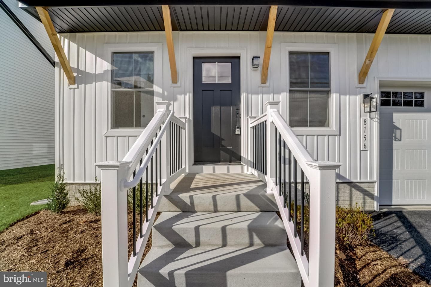 8156 Hog Neck Road photo 5