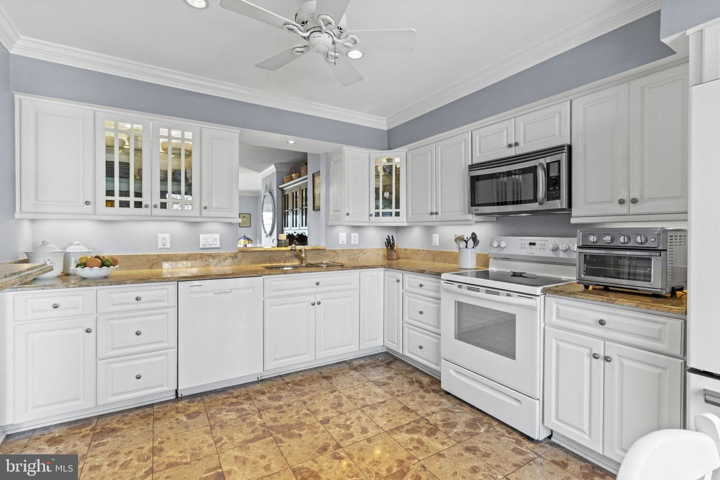 2156 Chesapeake Harbour Drive photo 4