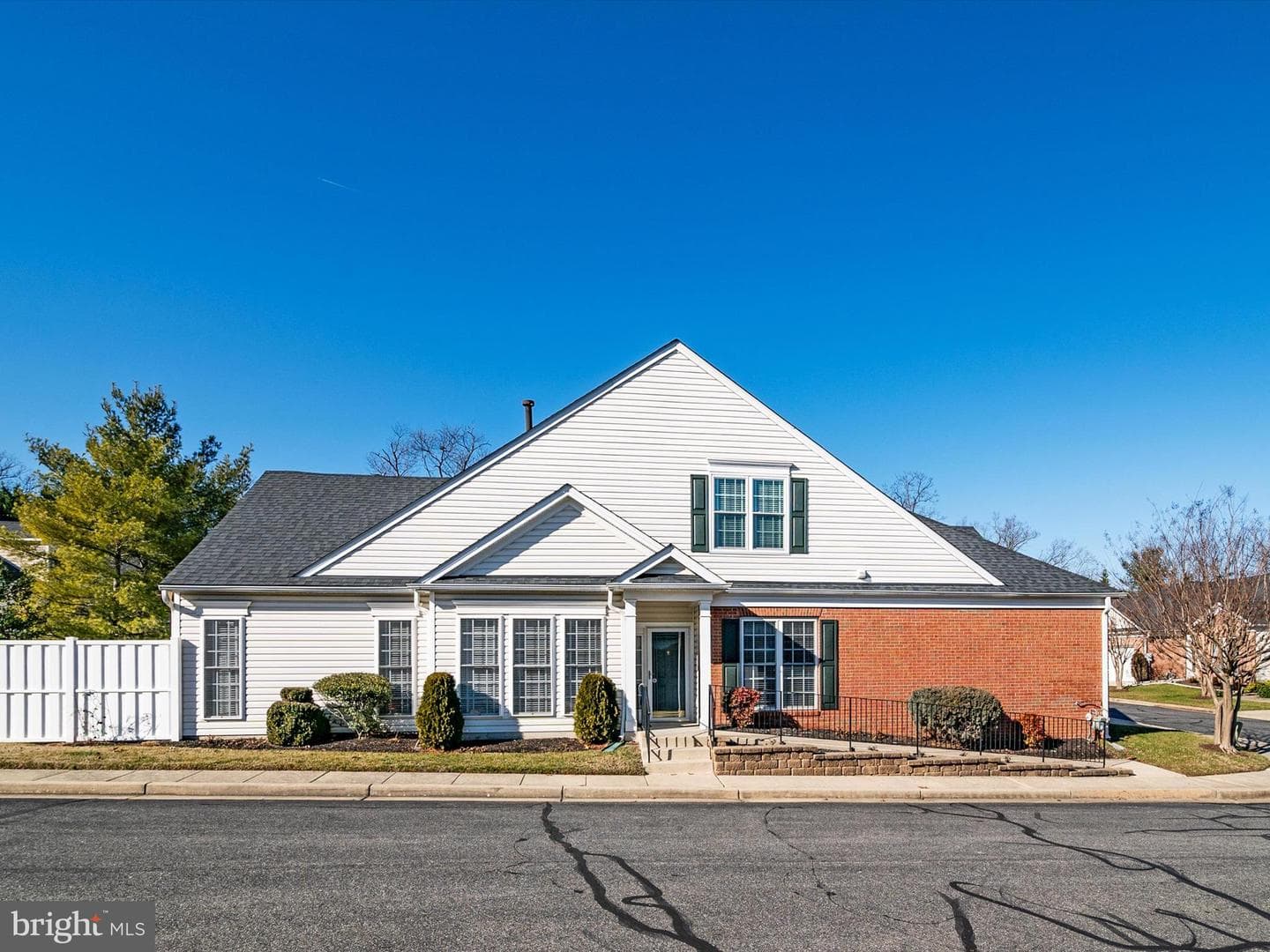 1207 Topaz Court #1