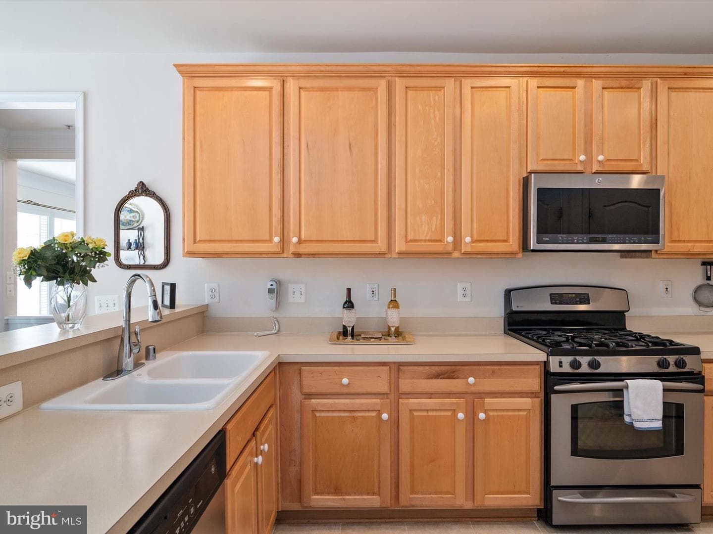 1207 Topaz Court #1 photo 13