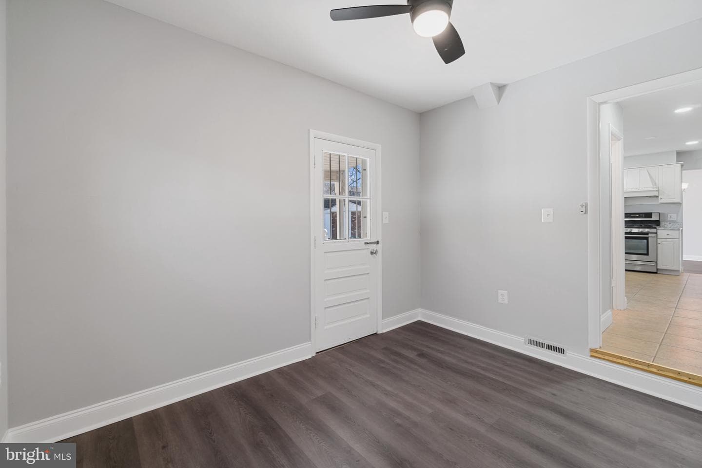 327 Chalet Drive photo 12