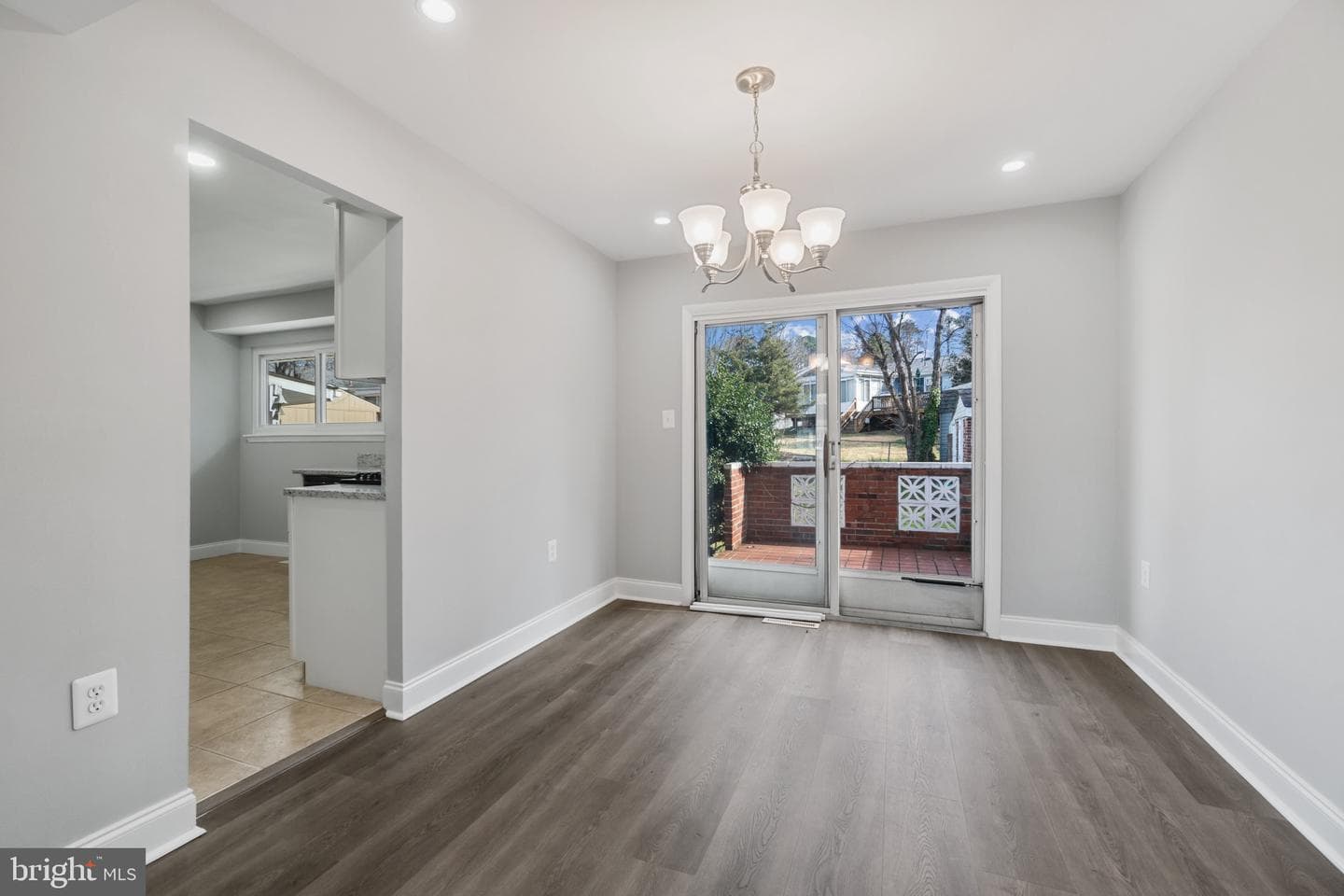 327 Chalet Drive photo 6