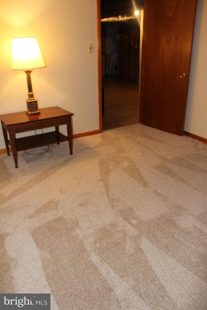 832 Lucky Road photo 33
