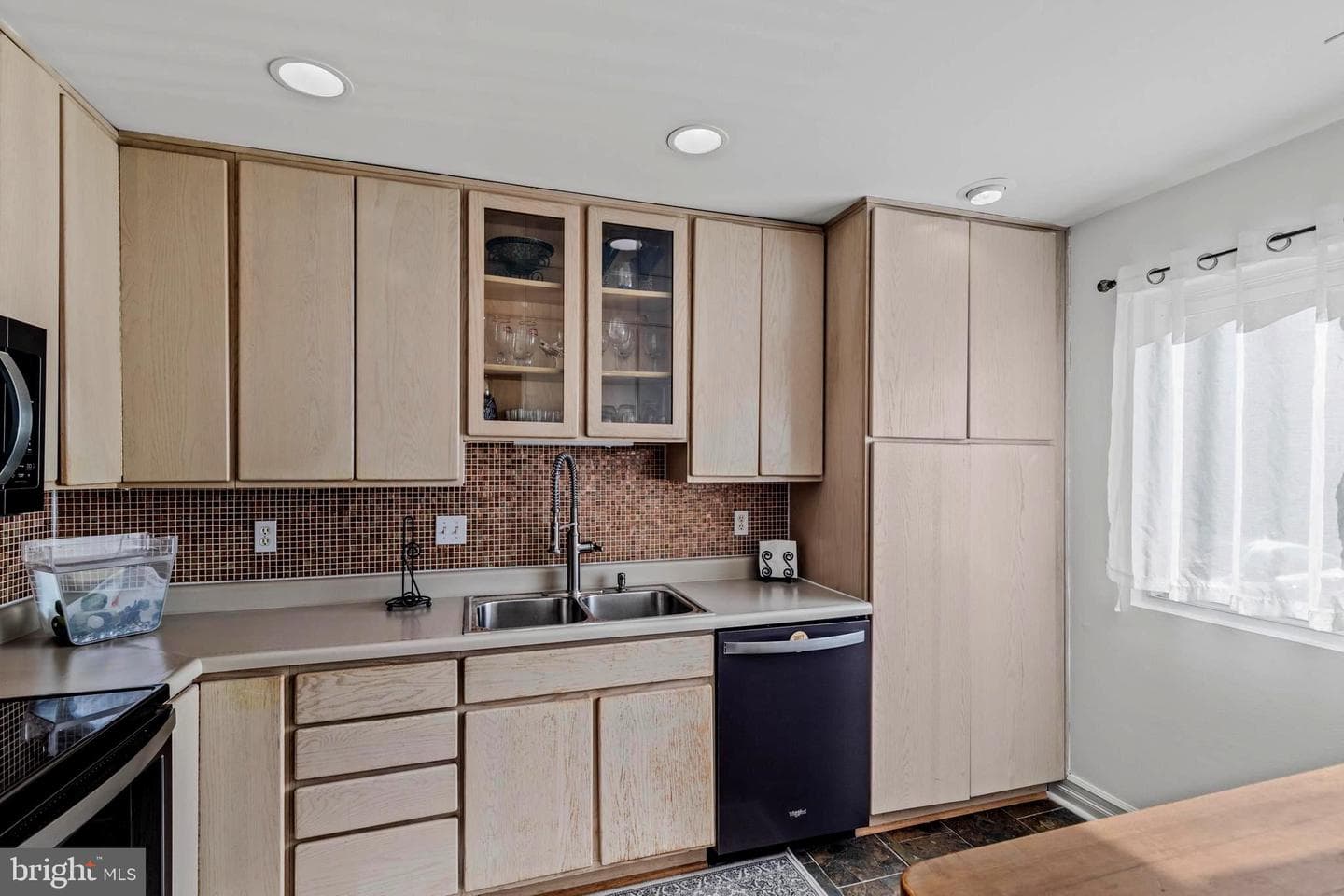6 Rockwell Court photo 22
