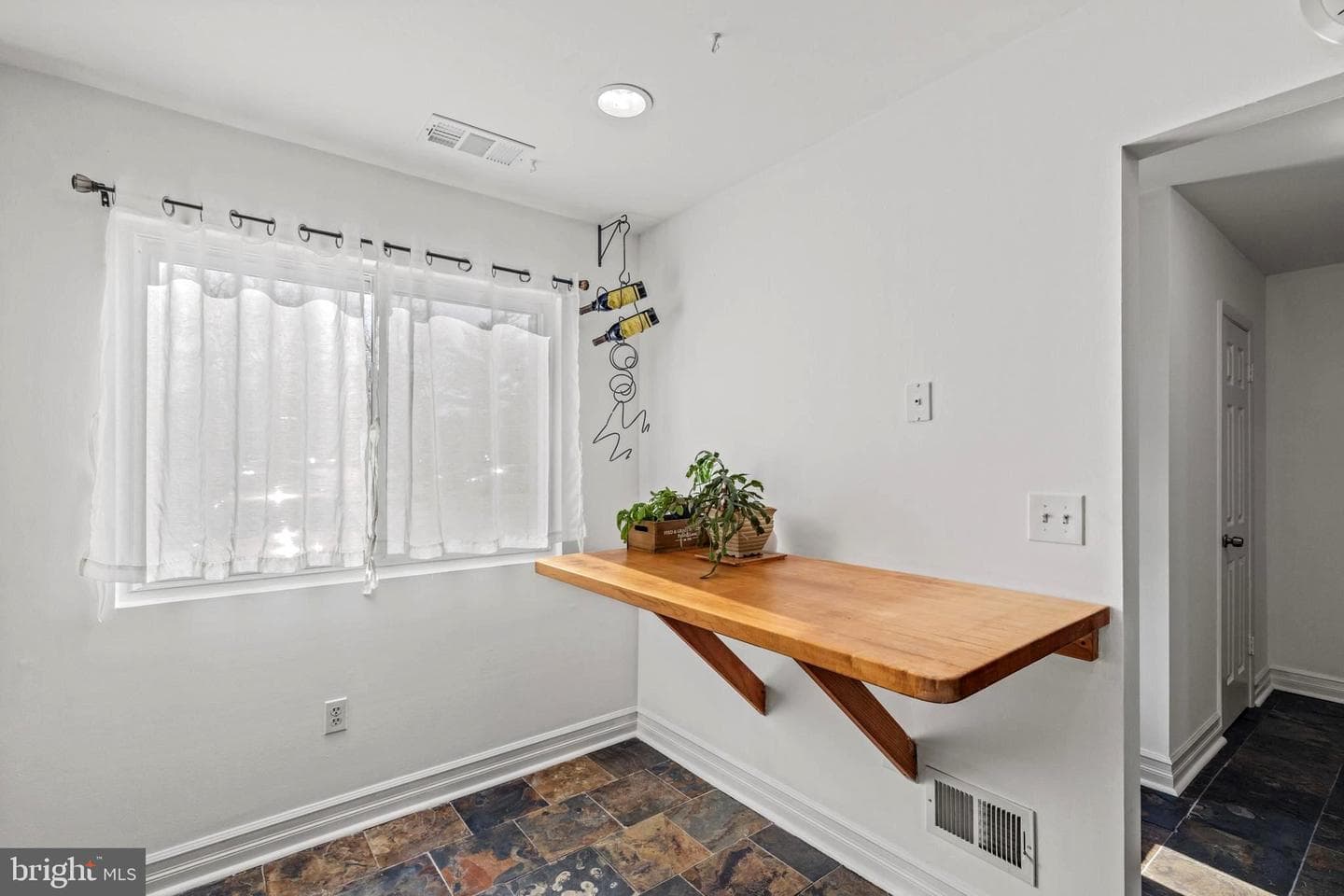 6 Rockwell Court photo 23