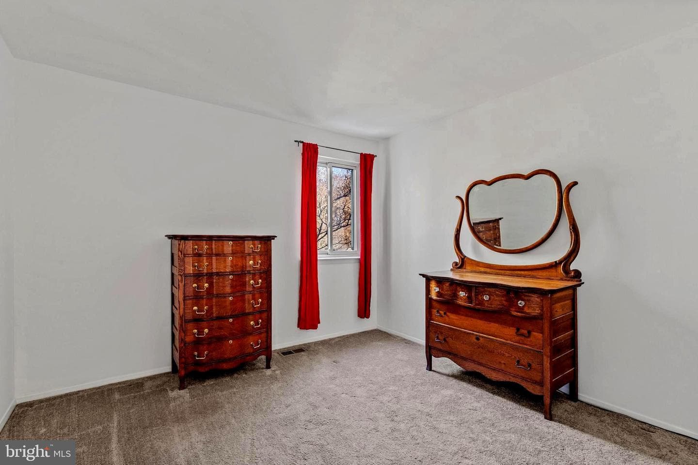 6 Rockwell Court photo 28