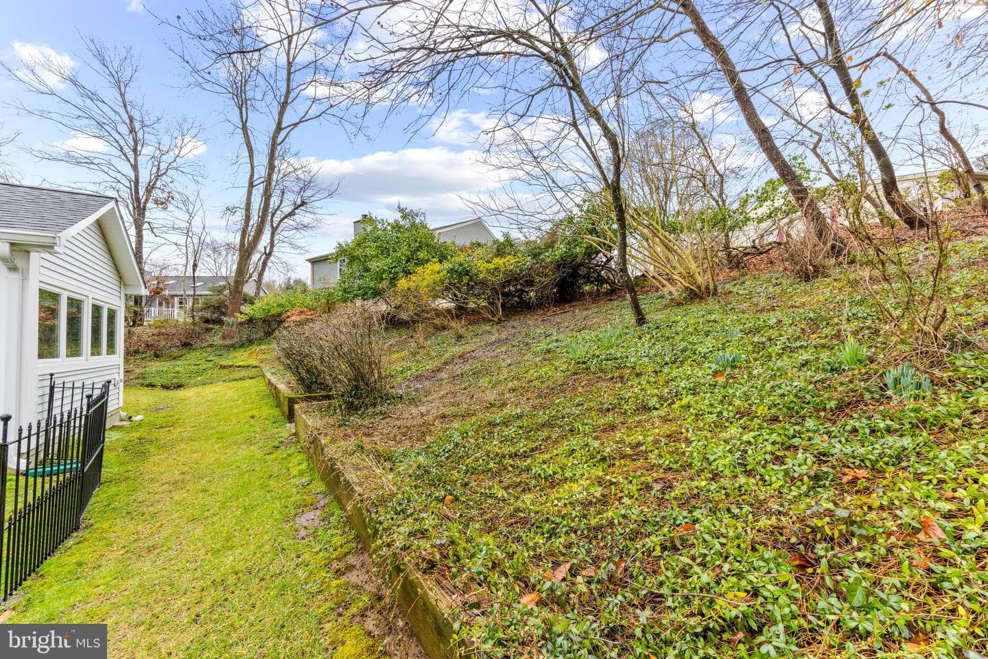 867 Clubhouse Village View photo 7