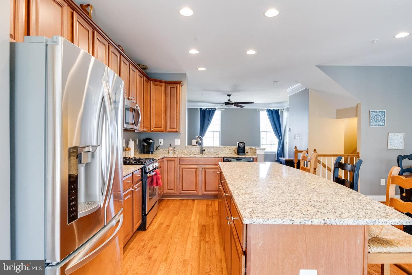 7674 Timbercross Lane photo 23