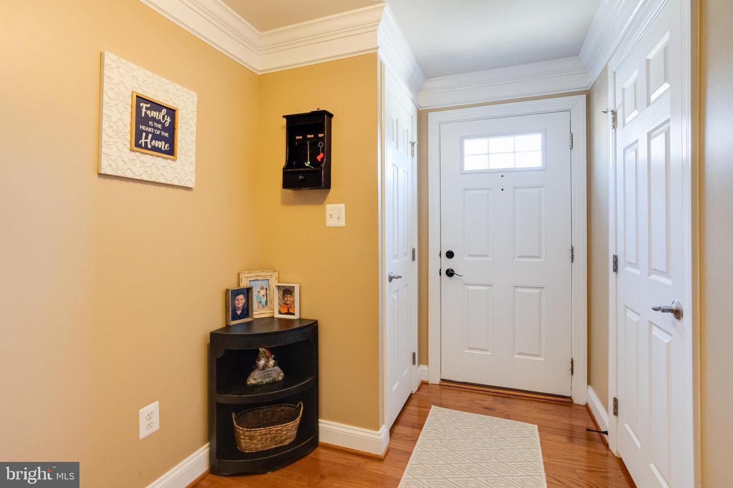 7674 Timbercross Lane photo 3