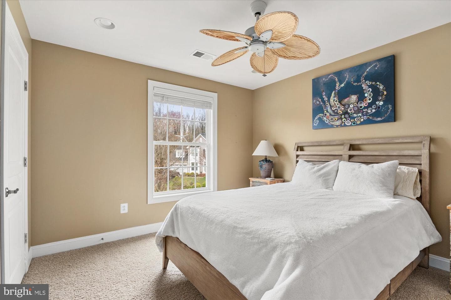1410 Triton photo 39
