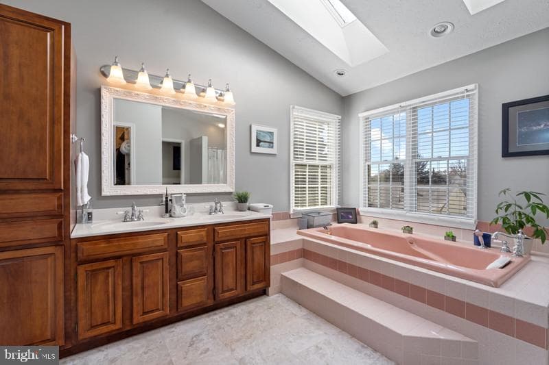 8438 Spring Road photo 23