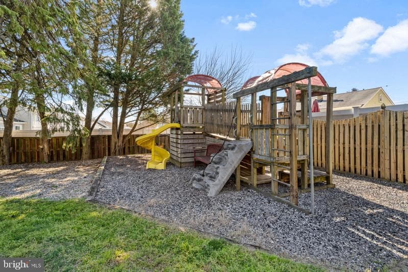 8438 Spring Road photo 44