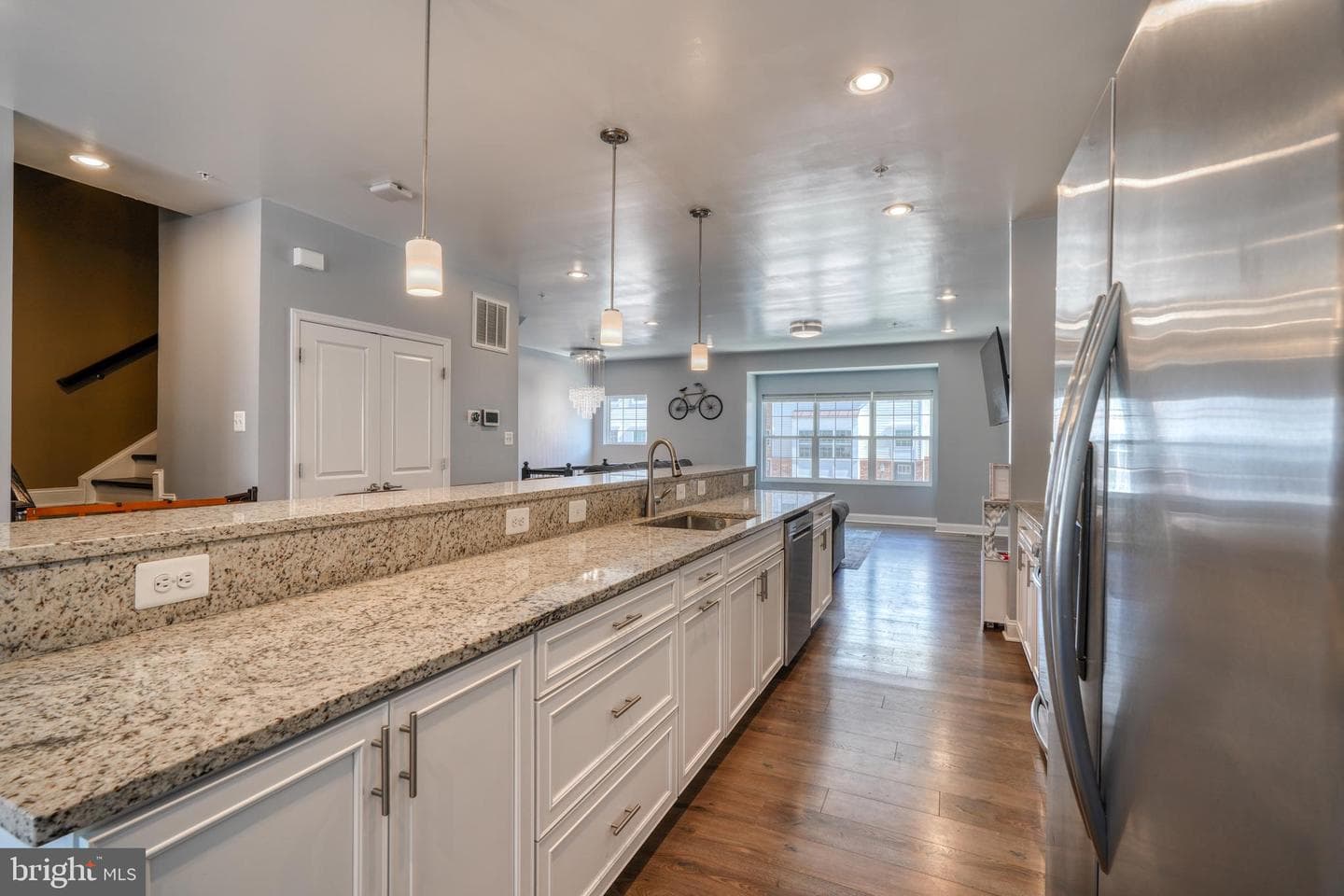 1525 Witchhazel Circle photo 8