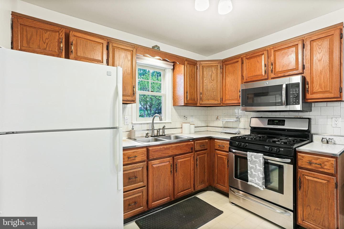 116 Linwood Avenue photo 17