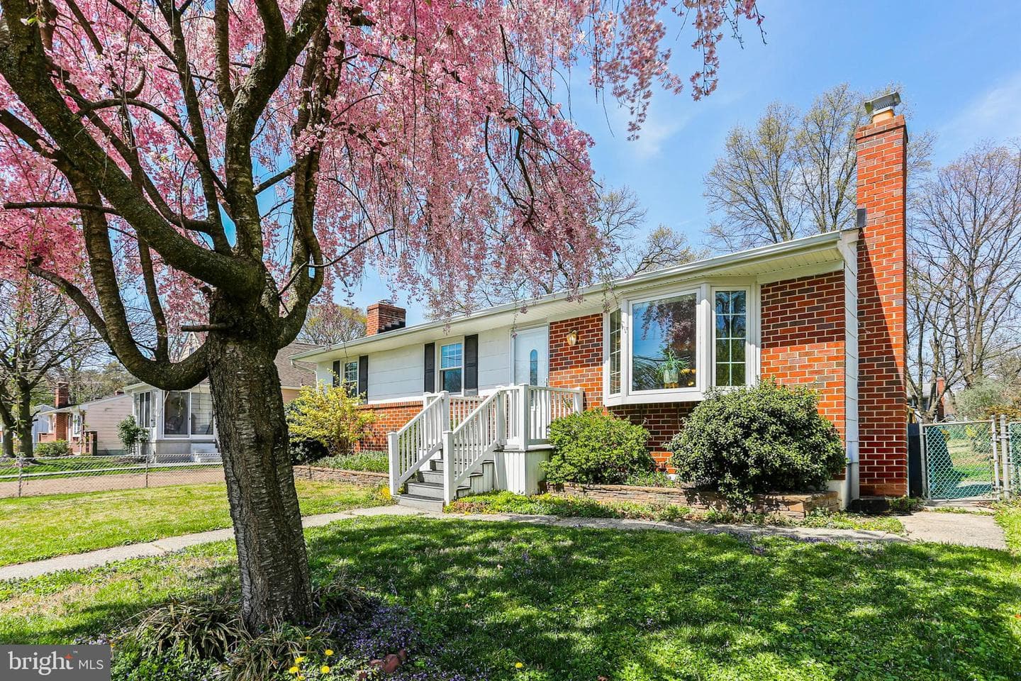 116 Linwood Avenue photo 2