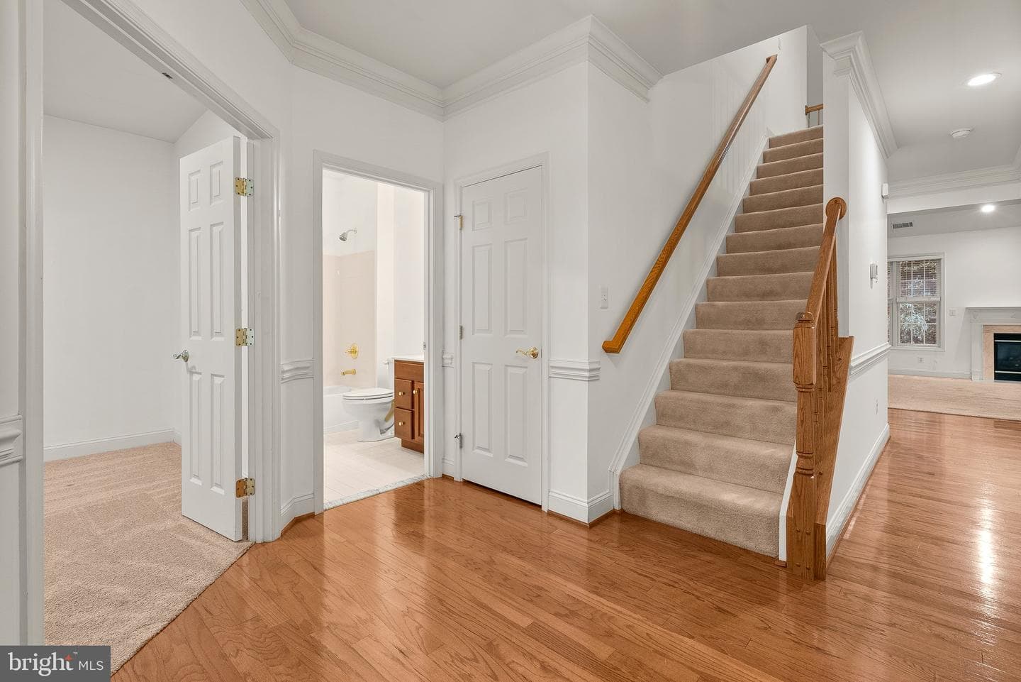 7508 Crofton Colony Drive photo 3