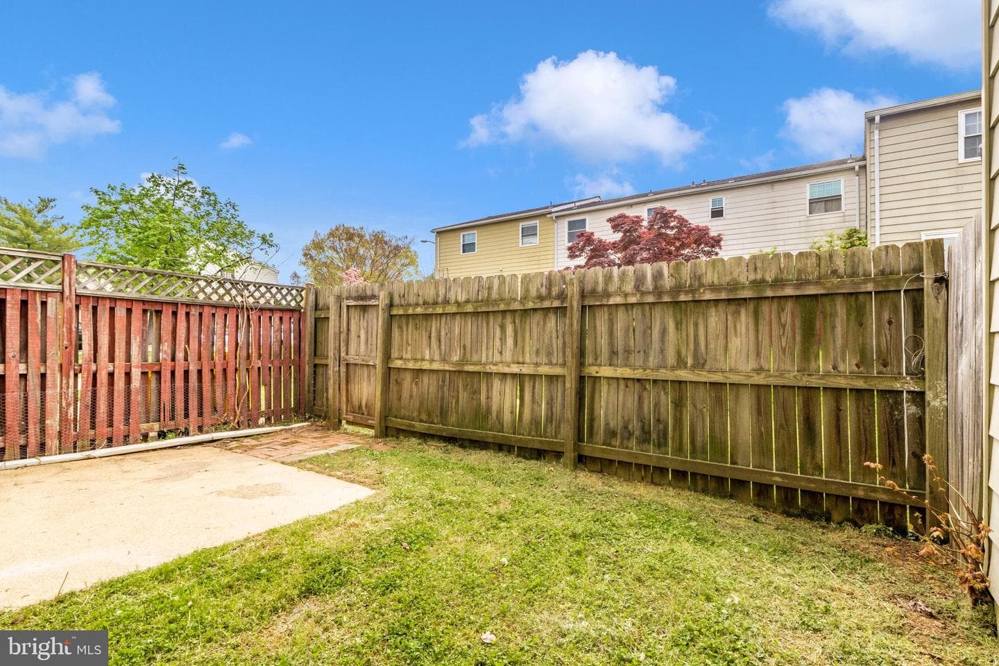 457 Kenilworth Court photo 34