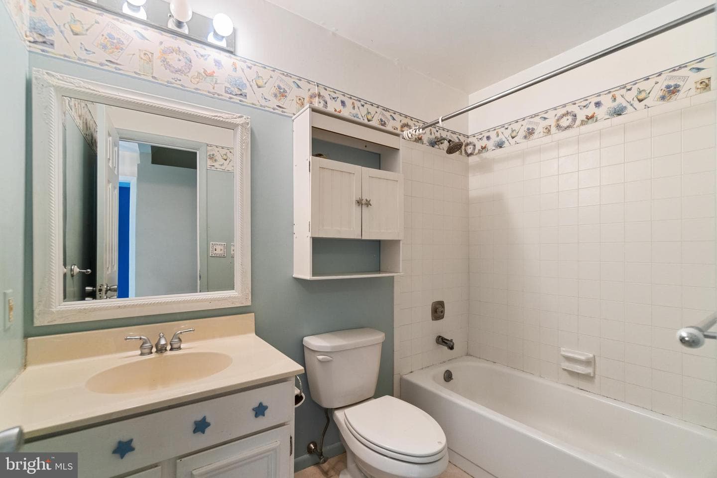 1817 Glade Court photo 12