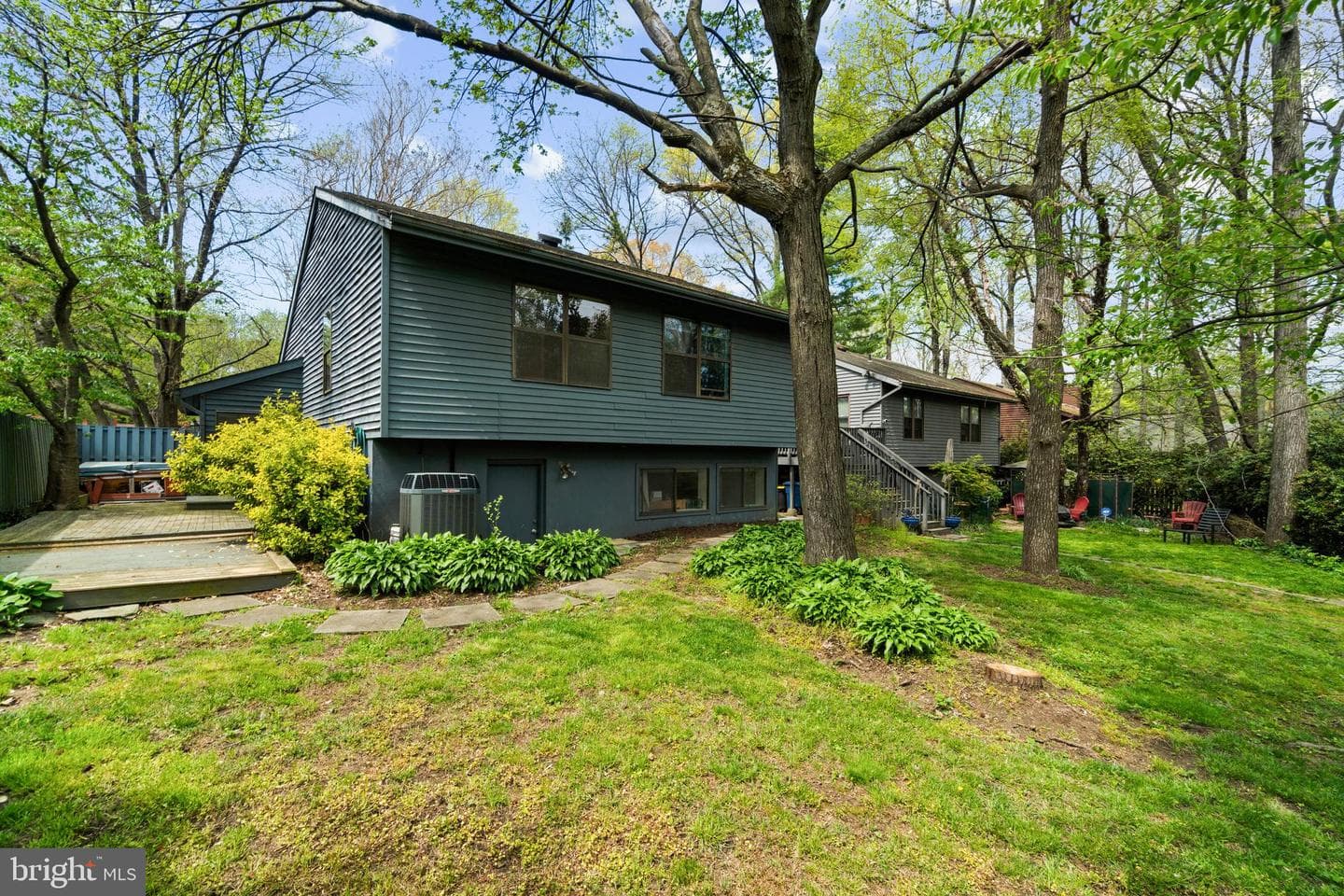 1817 Glade Court photo 24