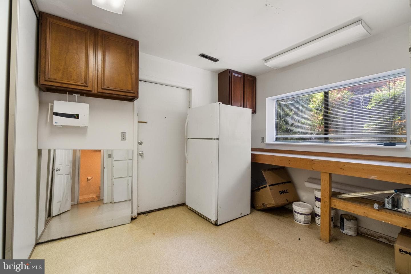 1817 Glade Court photo 34