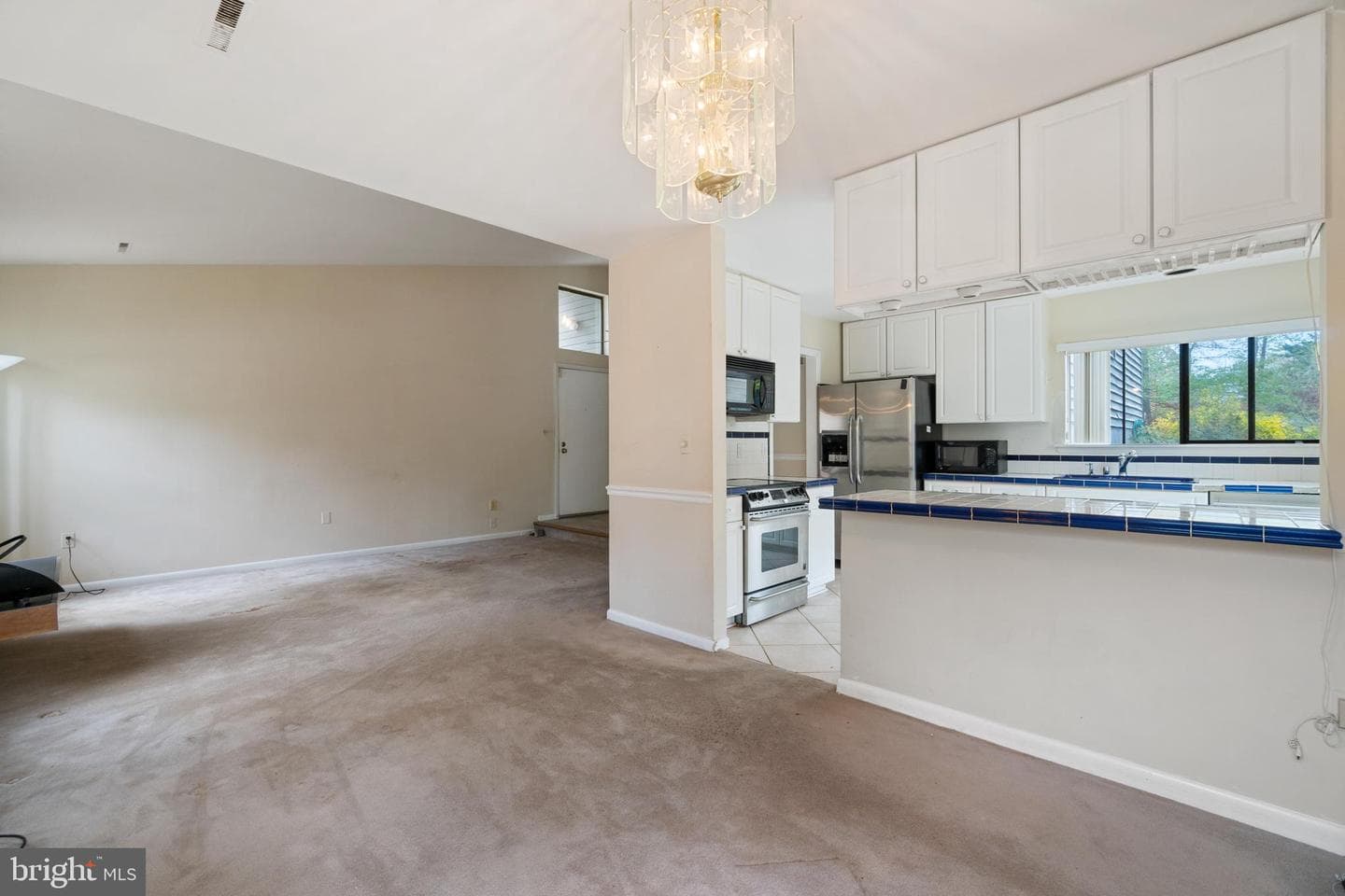 1817 Glade Court photo 7