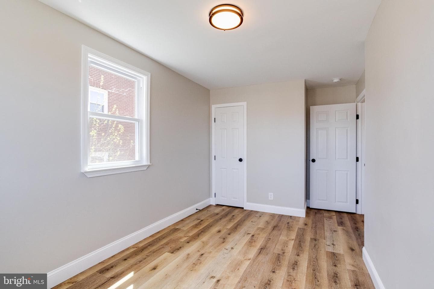 319 Arden Road W photo 16