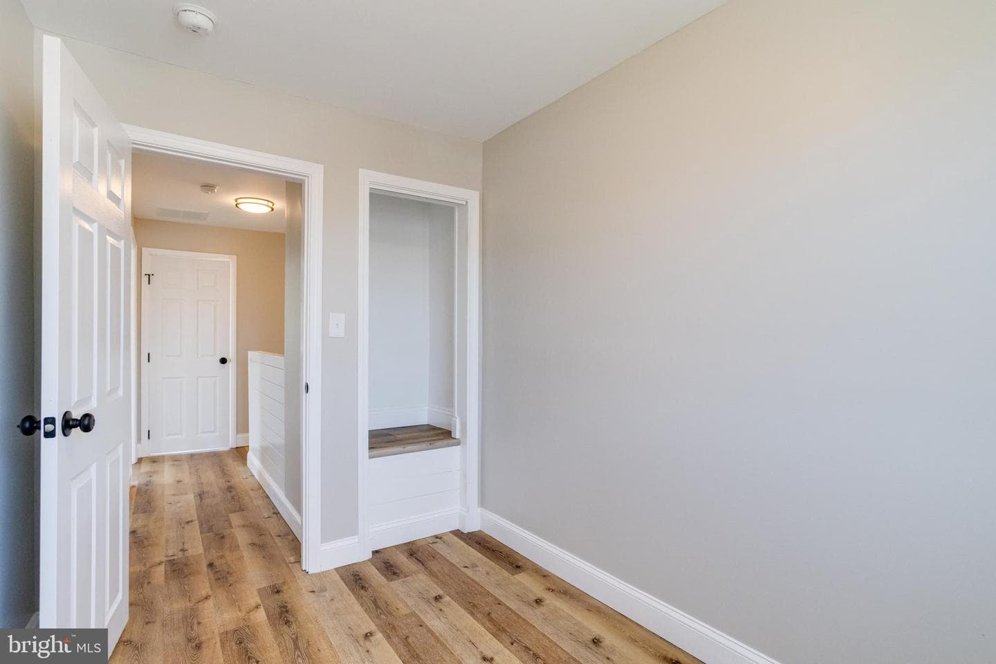 319 Arden Road W photo 24