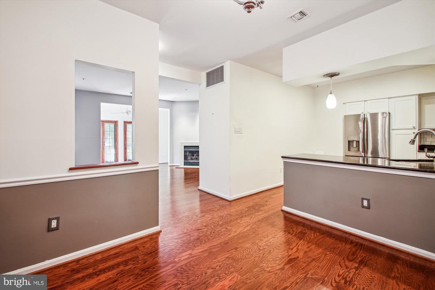 2708 Summerview Way #102 photo 6
