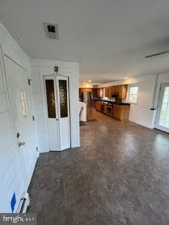 952 Central Lane photo 10
