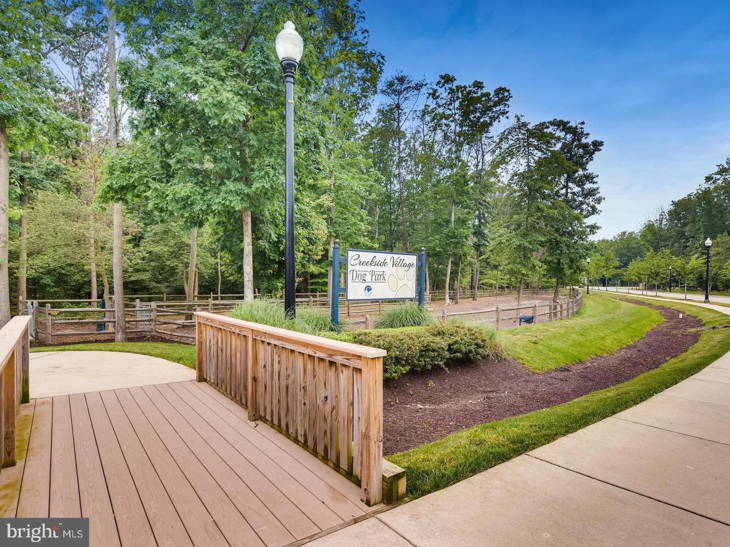 8043 Elton Street photo 28